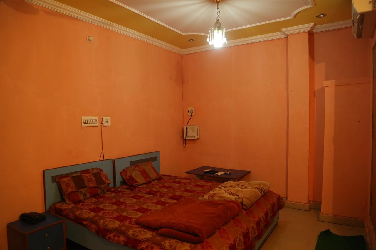 Hotel Premier Lucknow Exterior photo